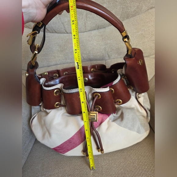 Burberry Bag - Picture 15 of 16